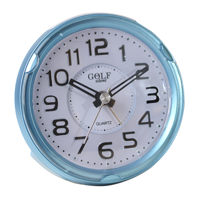 שעון מעורר מואר עם צפצוף נעים, בעיצוב עגול מודרני בצבע תכלת מטאלי. קולקציית גולף שקט 2000 דגם BB08604-BU