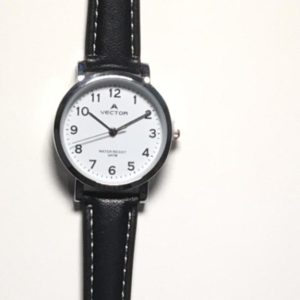 שעון יד עם תצוגה בהירה מבית וקטור- רצועות עור שחורות ורקע לבן דגם VECTOR V9-11511WHITE